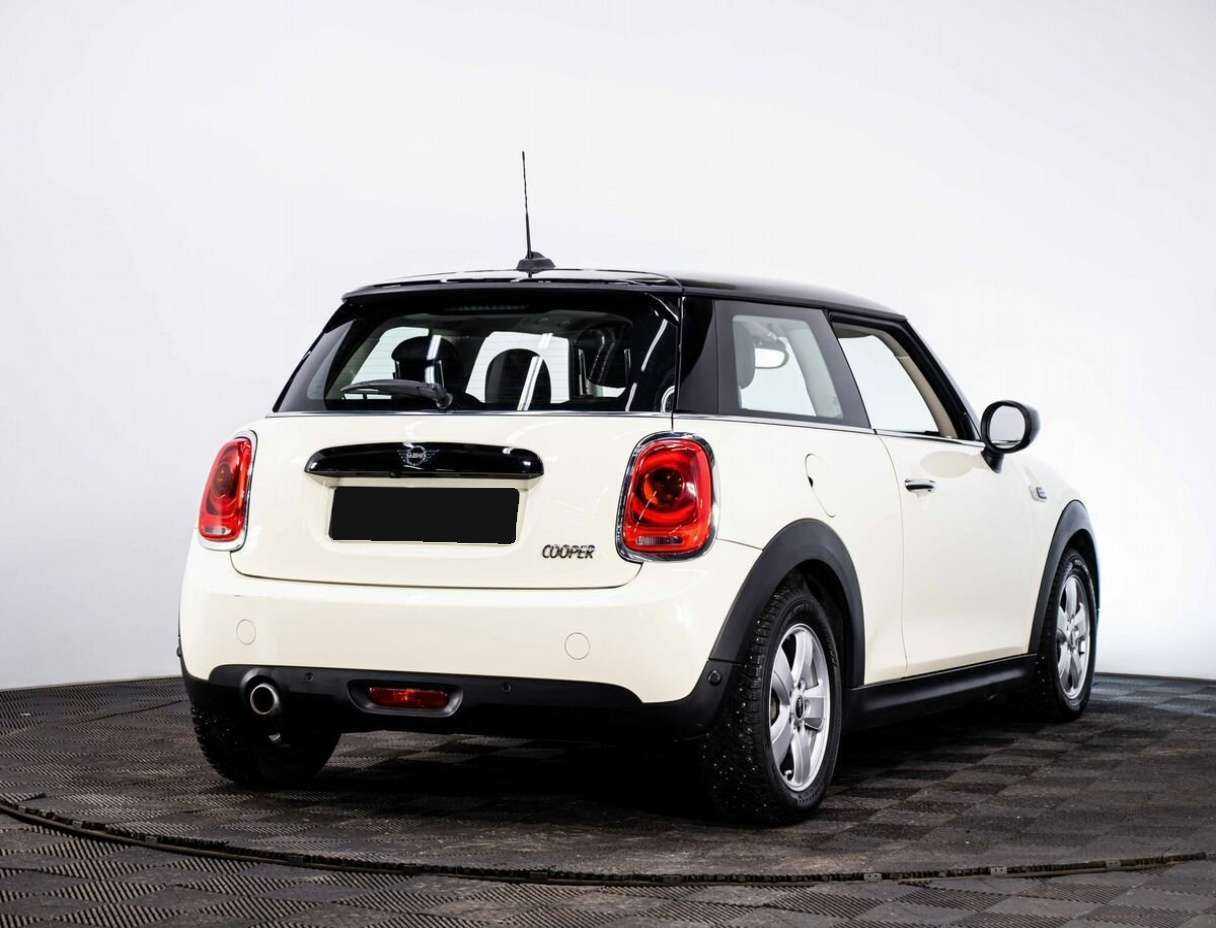 Mini Hatch с пробегом — 2019 год. Фото: #5