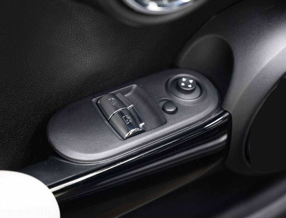 Mini Hatch с пробегом — 2019 год. Фото: #20