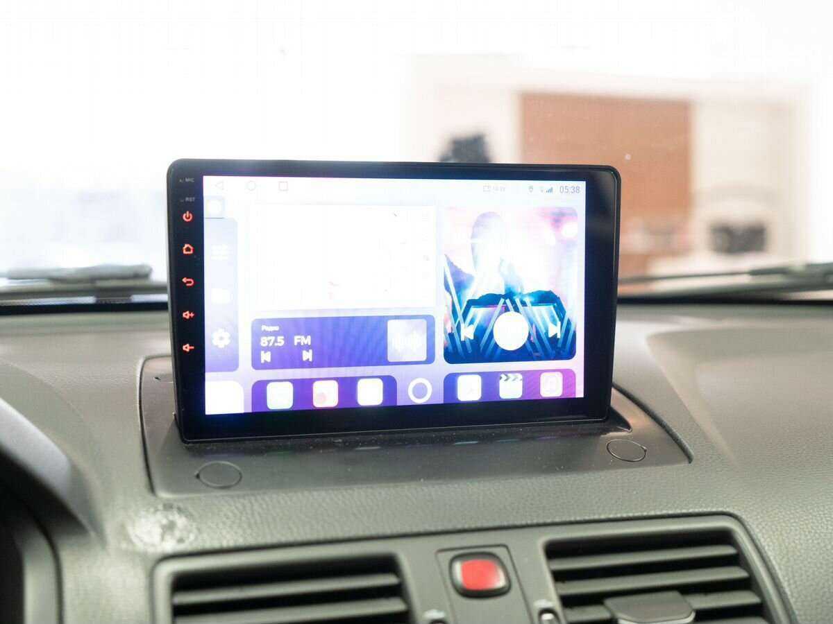 Volvo XC90 с пробегом — 2010 год. Фото: #9