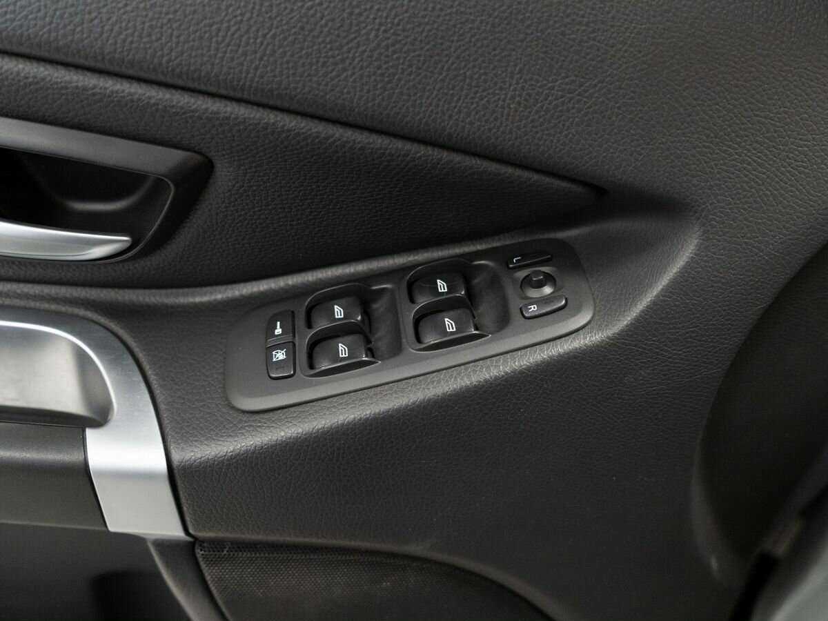 Volvo XC90 с пробегом — 2010 год. Фото: #13