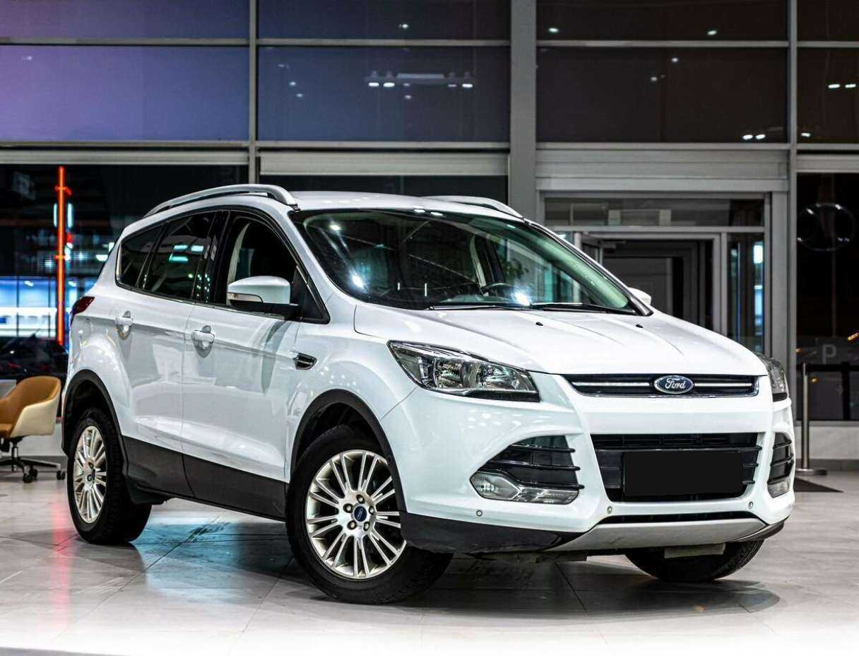 Ford Kuga с пробегом — 2016 год. Фото: #1