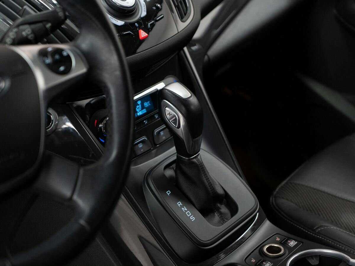 Ford Kuga с пробегом — 2016 год. Фото: #10