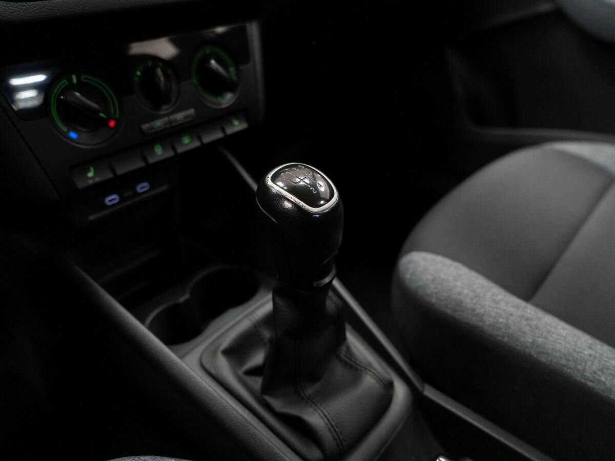 Skoda Rapid с пробегом — 2020 год. Фото: #13