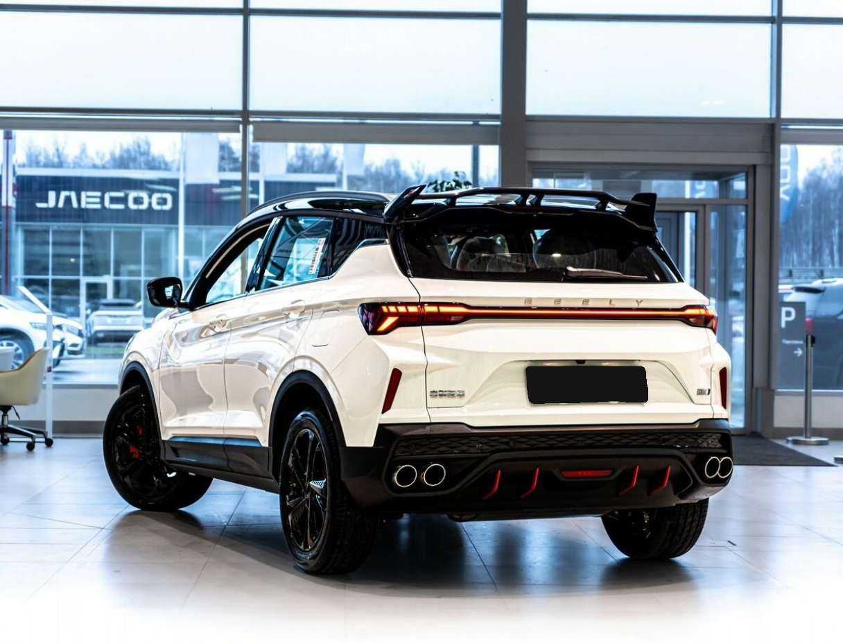 Geely Coolray с пробегом — 2024 год. Фото: #3