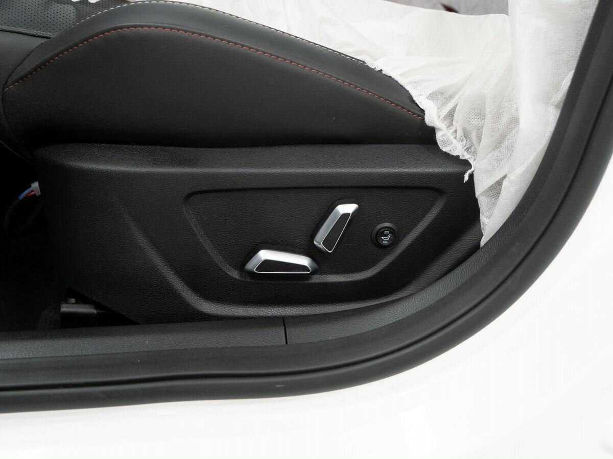 Geely Coolray с пробегом — 2024 год. Фото: #14