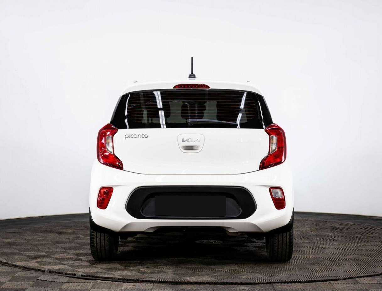 Kia Picanto с пробегом — 2022 год. Фото: #4