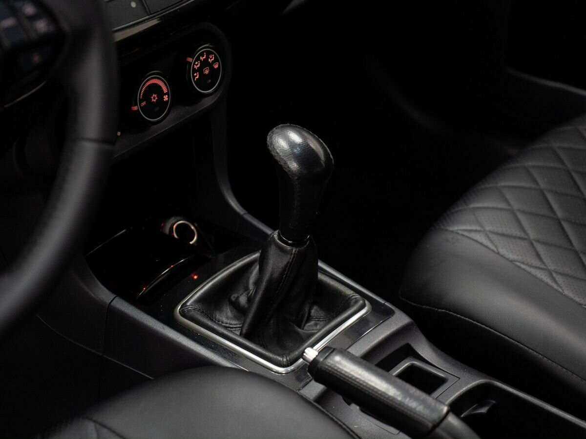 Mitsubishi Lancer с пробегом — 2011 год. Фото: #9