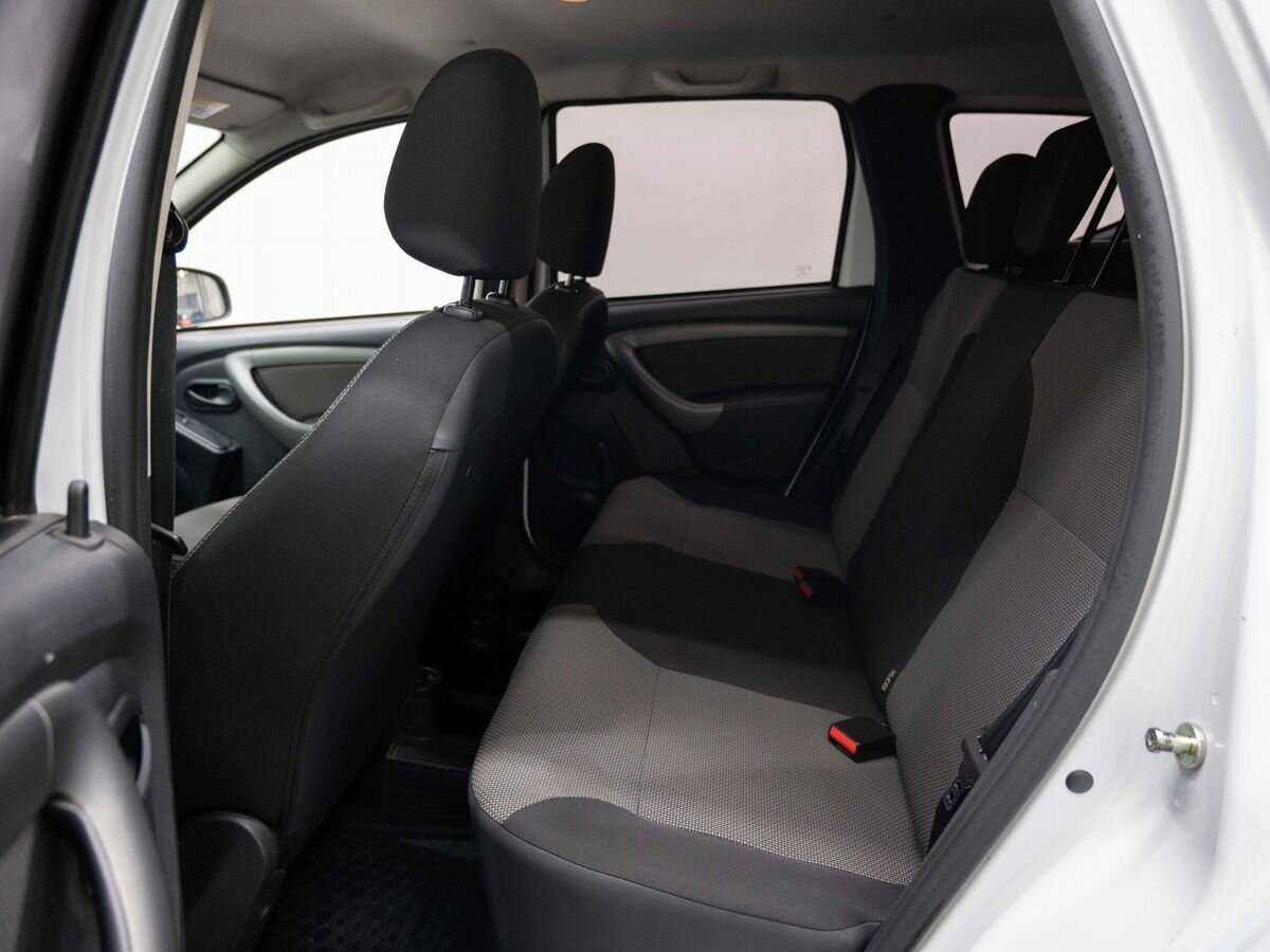 Renault Duster с пробегом — 2017 год. Фото: #8