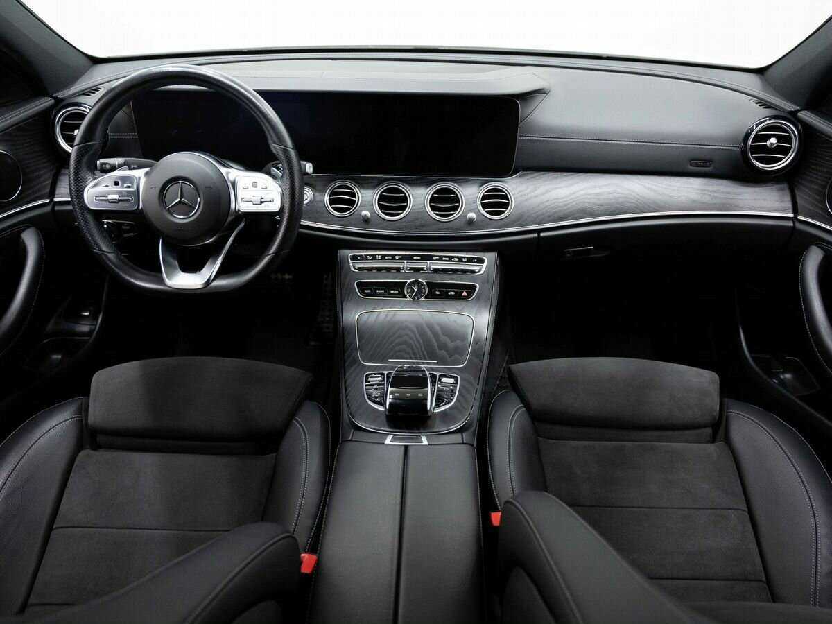 Mercedes-Benz E-Класс с пробегом — 2018 год. Фото: #12