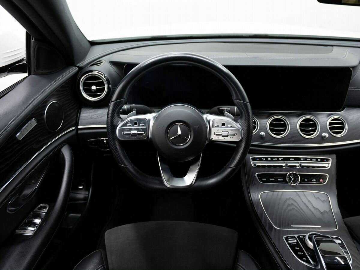 Mercedes-Benz E-Класс с пробегом — 2018 год. Фото: #13