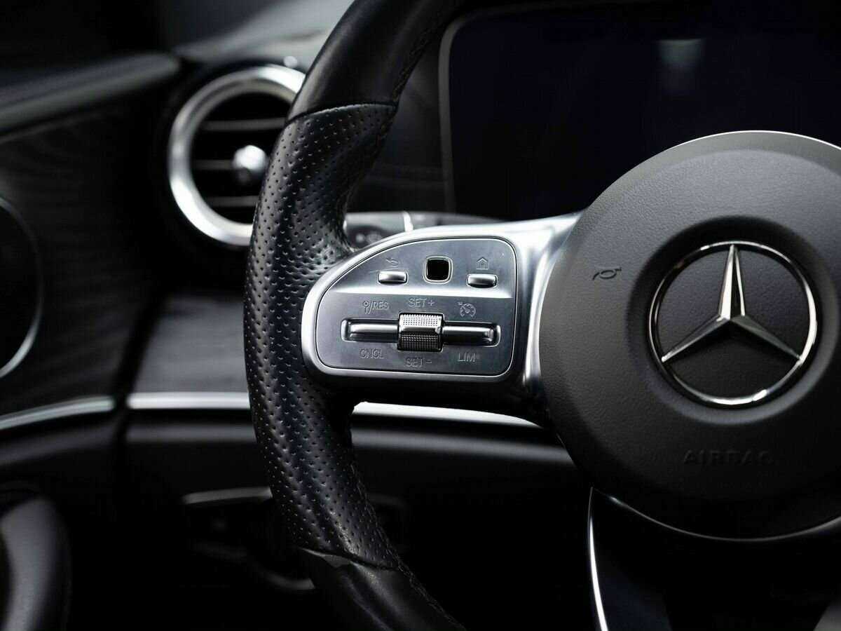 Mercedes-Benz E-Класс с пробегом — 2018 год. Фото: #14