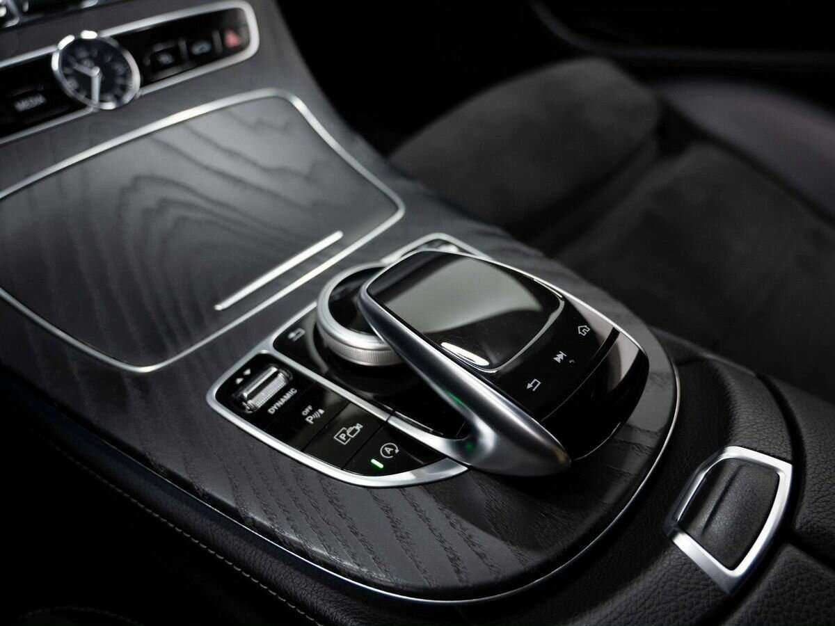 Mercedes-Benz E-Класс с пробегом — 2018 год. Фото: #18