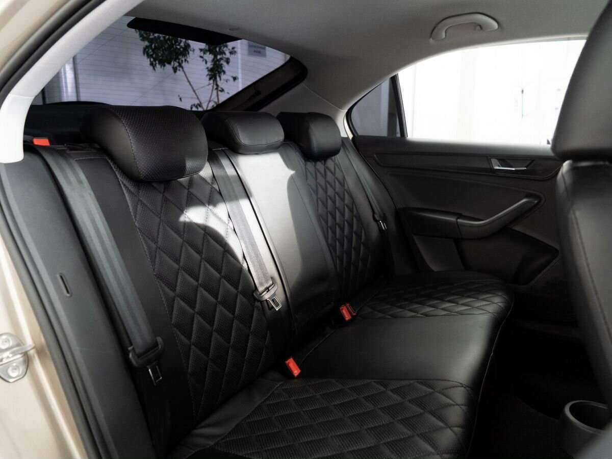 Skoda Rapid с пробегом — 2021 год. Фото: #7