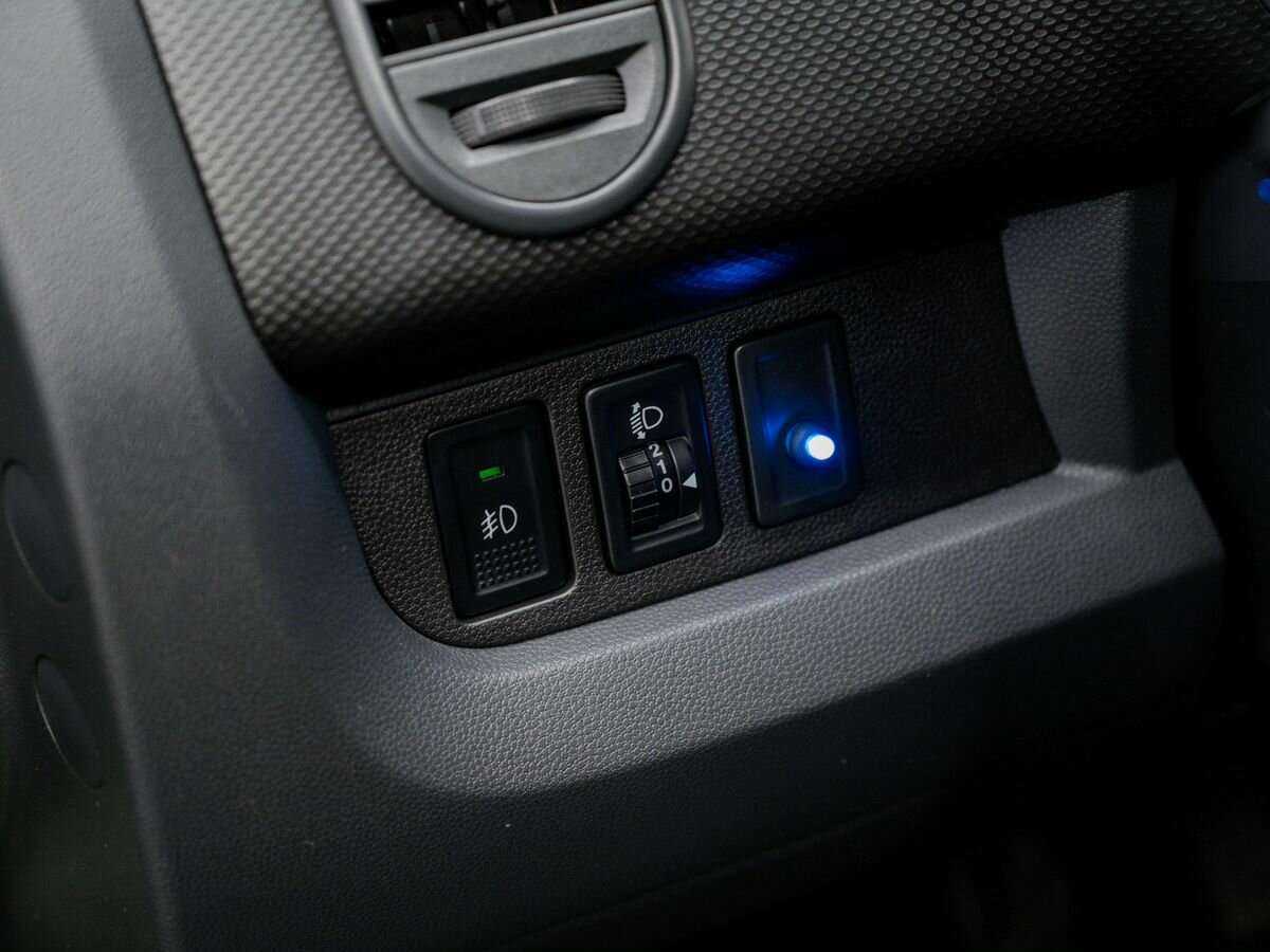 Suzuki Splash с пробегом — 2009 год. Фото: #11