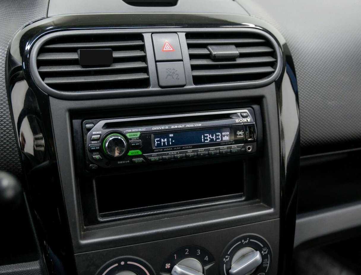 Suzuki Splash с пробегом — 2009 год. Фото: #13