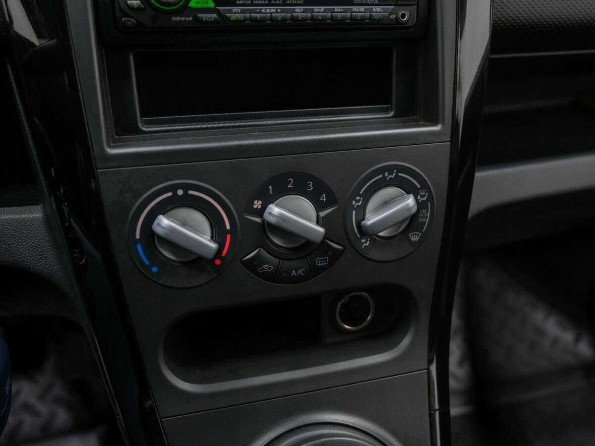 Suzuki Splash с пробегом — 2009 год. Фото: #14