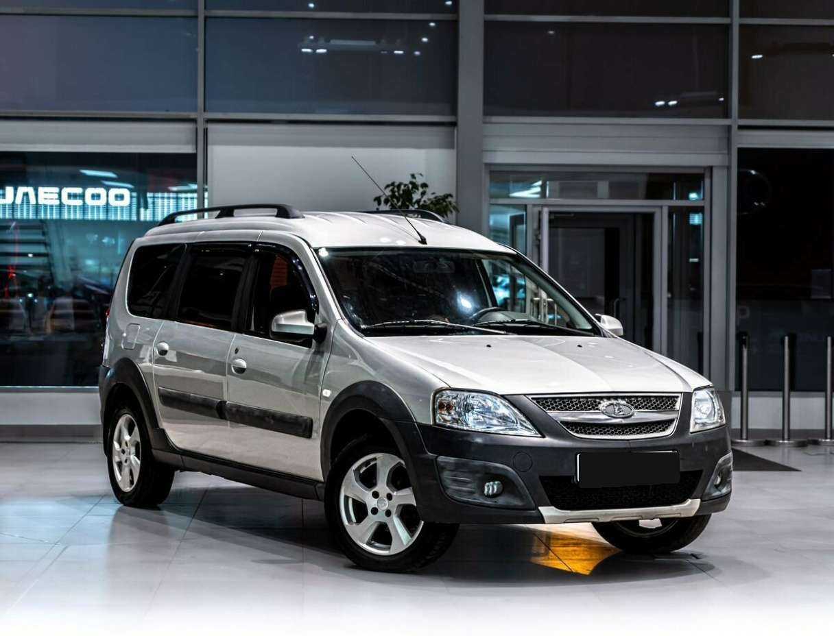 Lada (ВАЗ) Largus с пробегом — 2018 год. Фото: #1