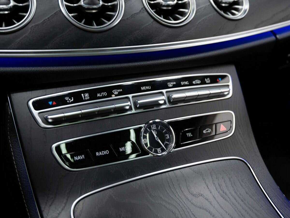 Mercedes-Benz E-Класс с пробегом — 2017 год. Фото: #25