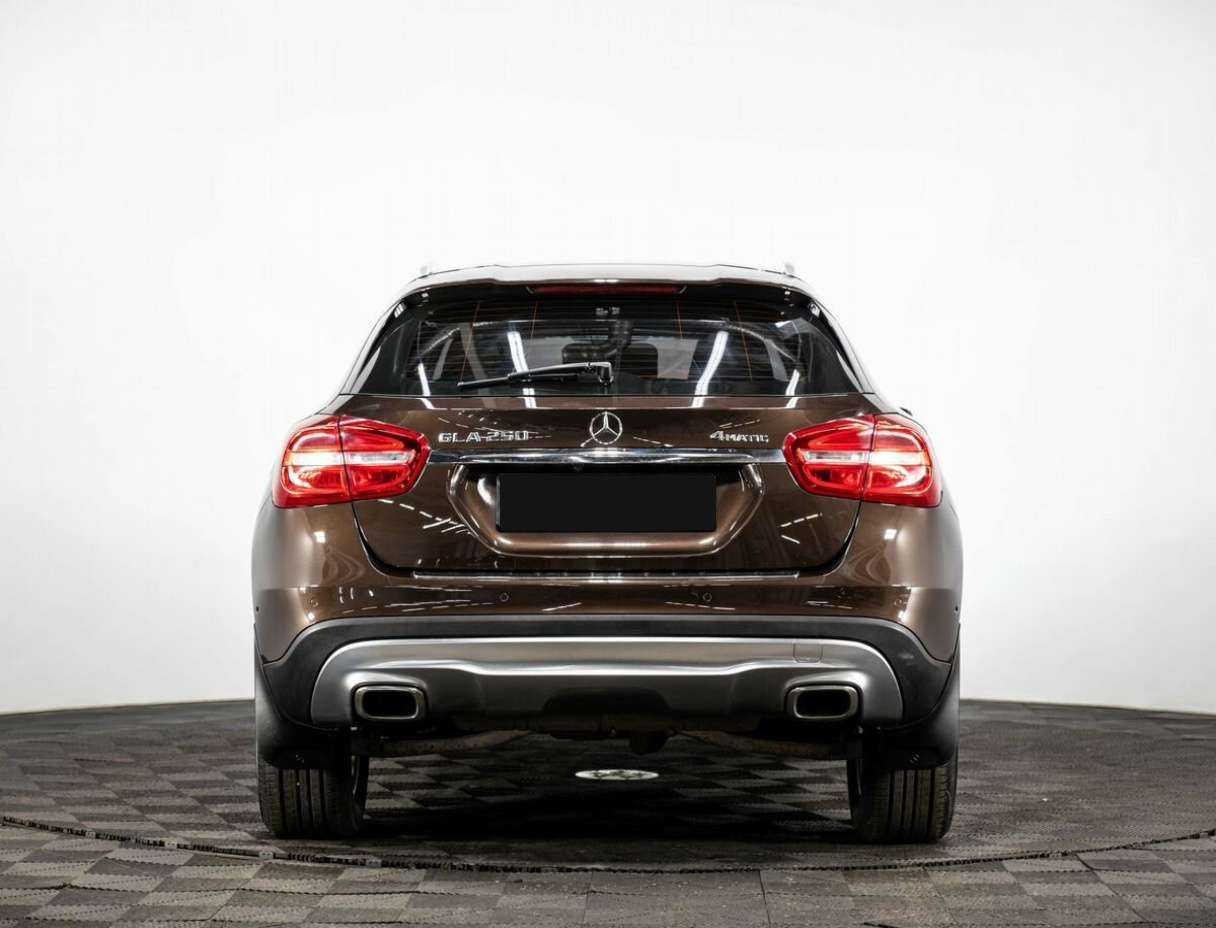 Mercedes-Benz GLA с пробегом — 2016 год. Фото: #4