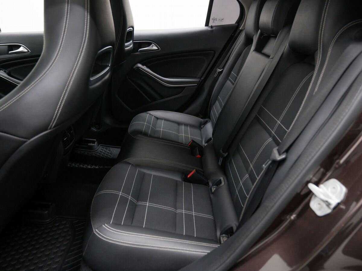 Mercedes-Benz GLA с пробегом — 2016 год. Фото: #11