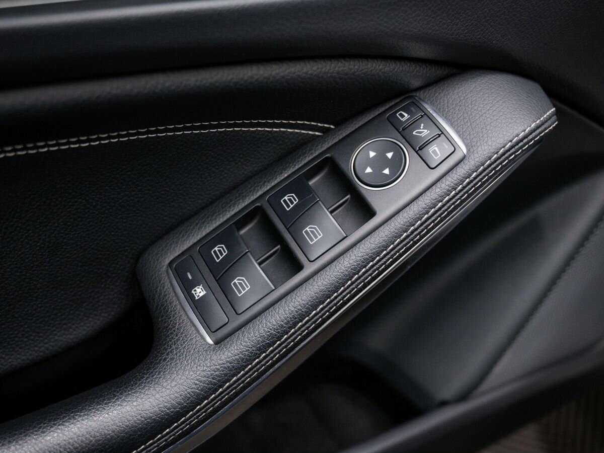 Mercedes-Benz GLA с пробегом — 2016 год. Фото: #14