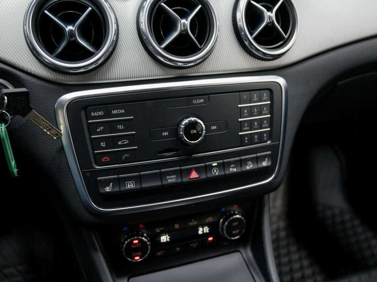 Mercedes-Benz GLA с пробегом — 2016 год. Фото: #21