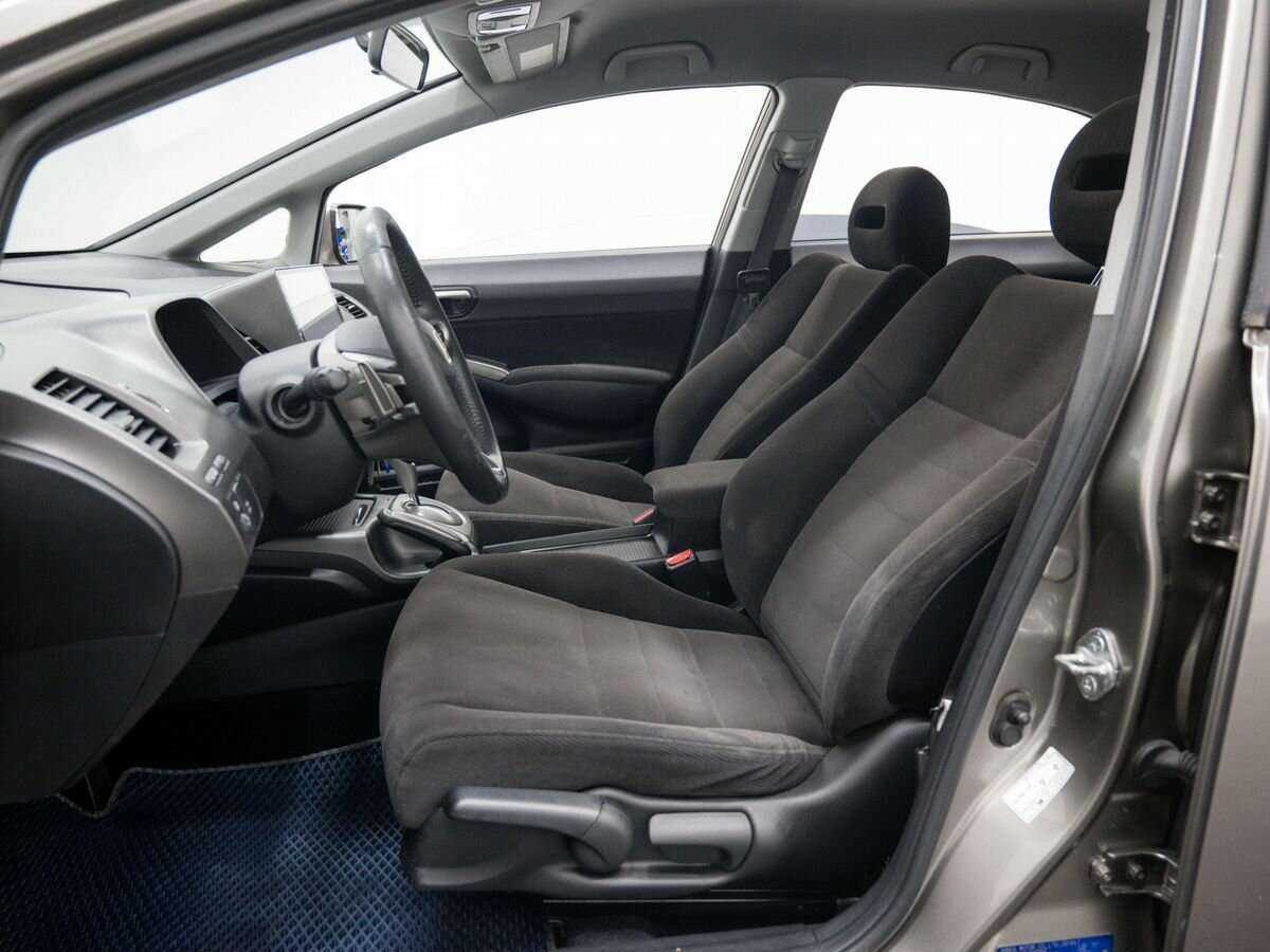 Honda Civic с пробегом — 2007 год. Фото: #12