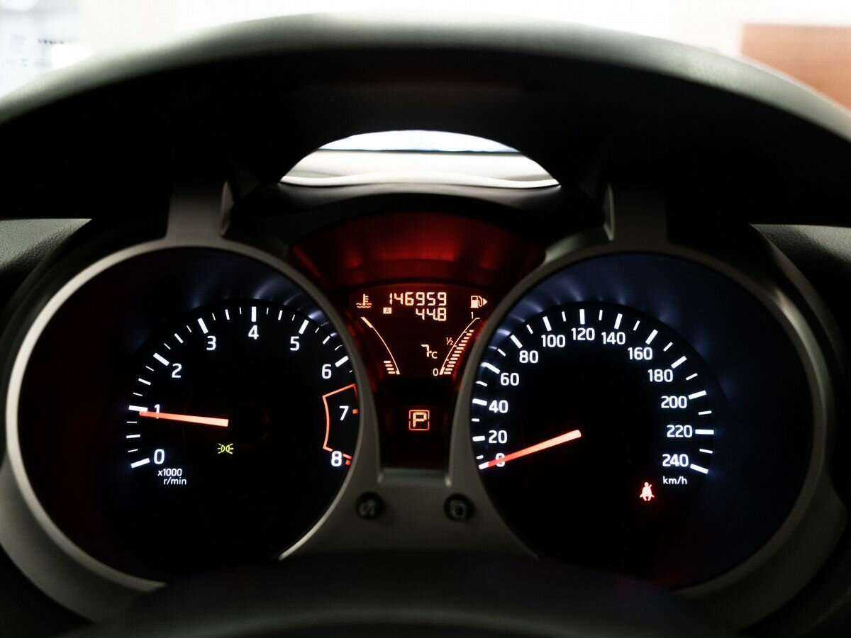 Nissan Juke с пробегом — 2011 год. Фото: #10