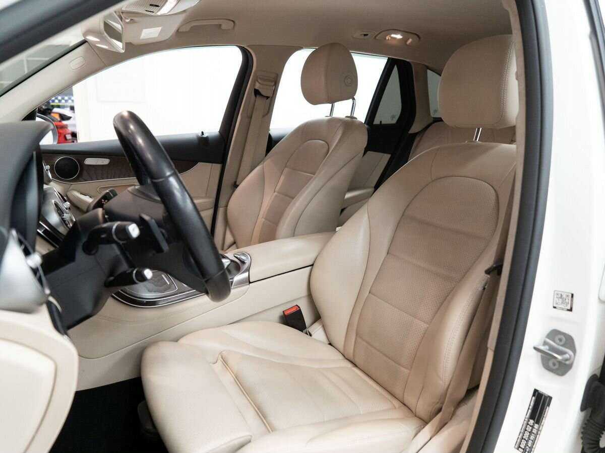 Mercedes-Benz GLC с пробегом — 2016 год. Фото: #5