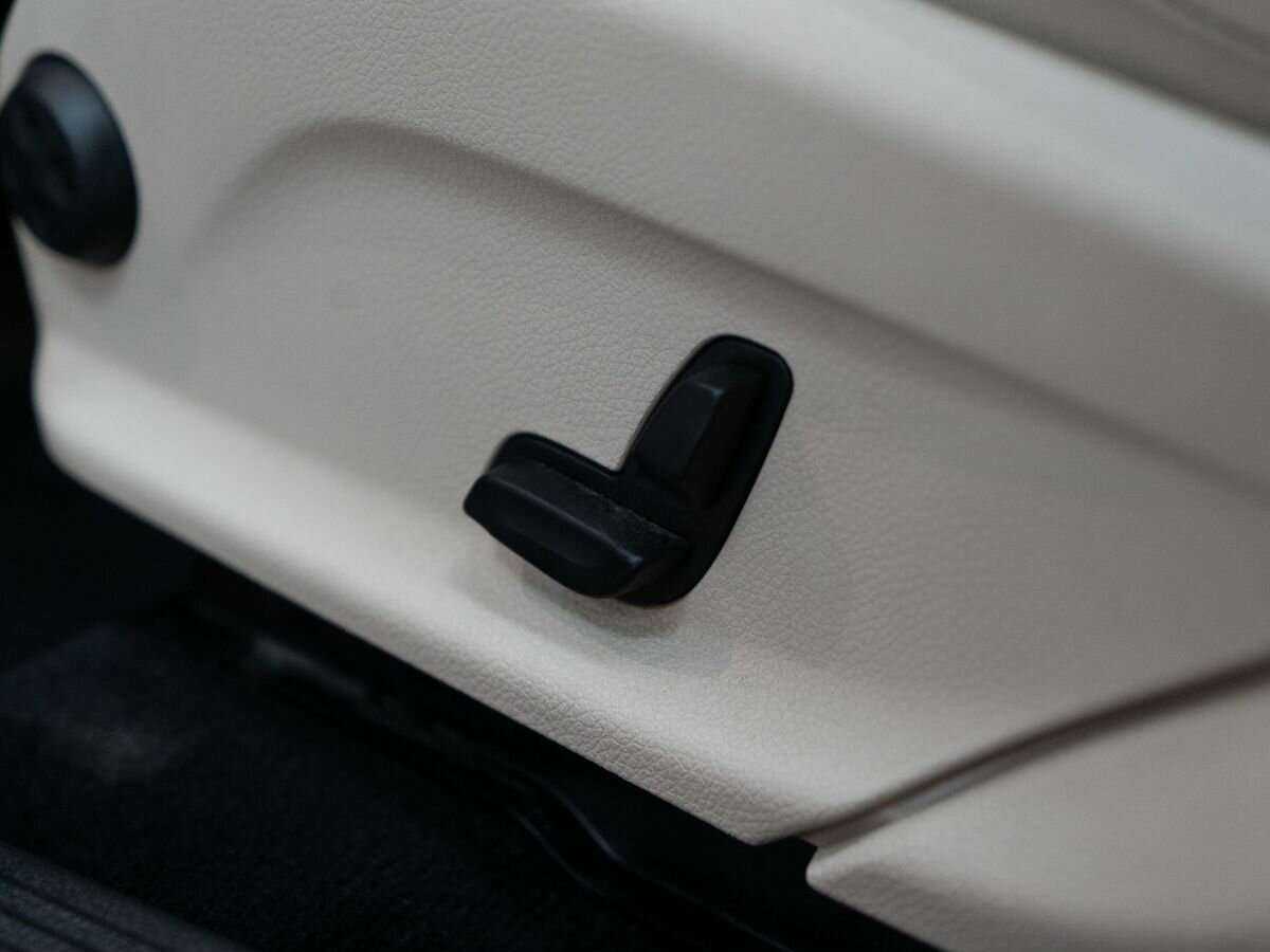 Mercedes-Benz GLC с пробегом — 2016 год. Фото: #17