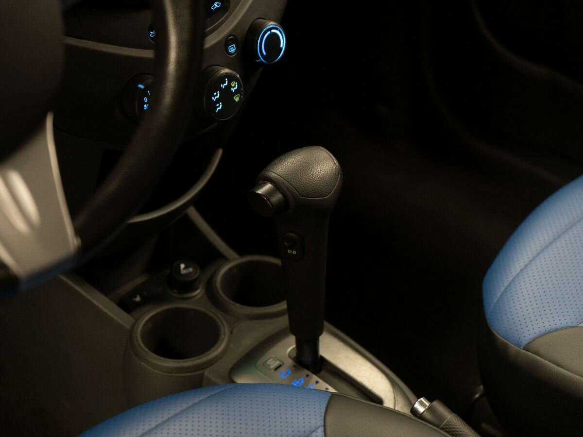 Chevrolet Spark с пробегом — 2013 год. Фото: #11