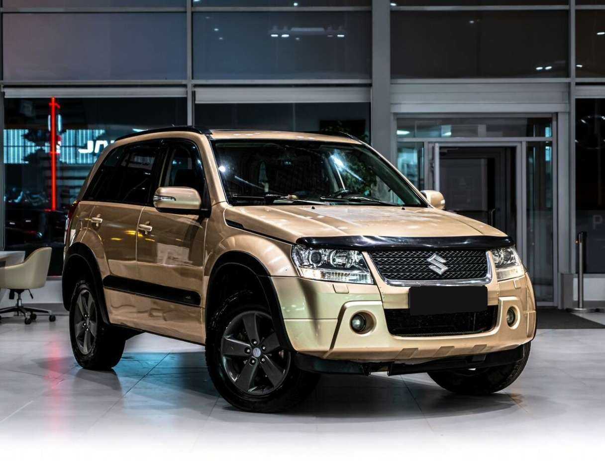 Suzuki Grand Vitara с пробегом — 2010 год. Фото: #1