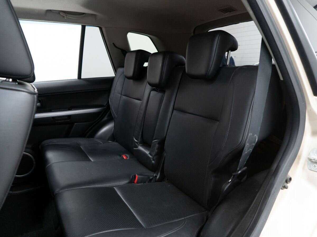 Suzuki Grand Vitara с пробегом — 2010 год. Фото: #6