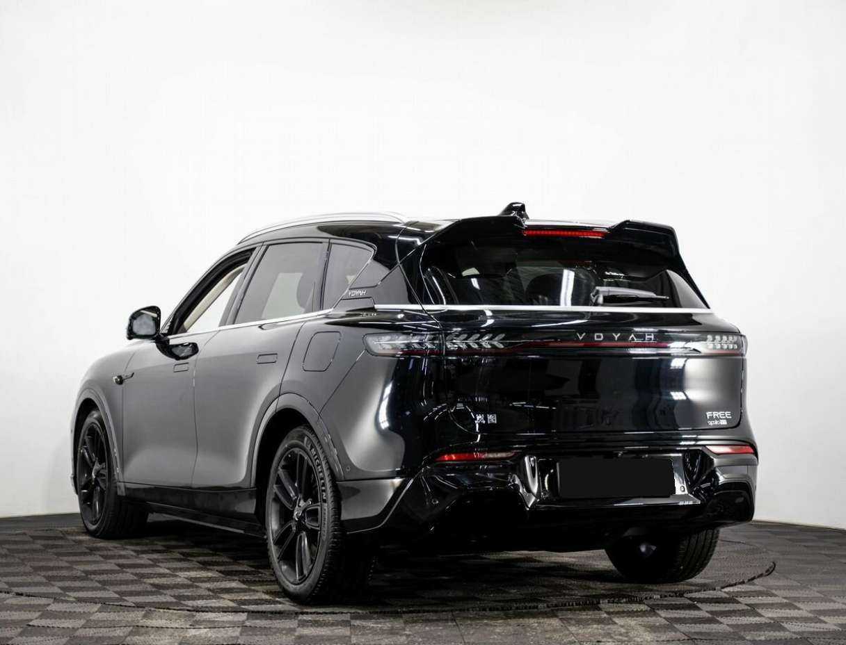 Voyah Free с пробегом — 2023 год. Фото: #3