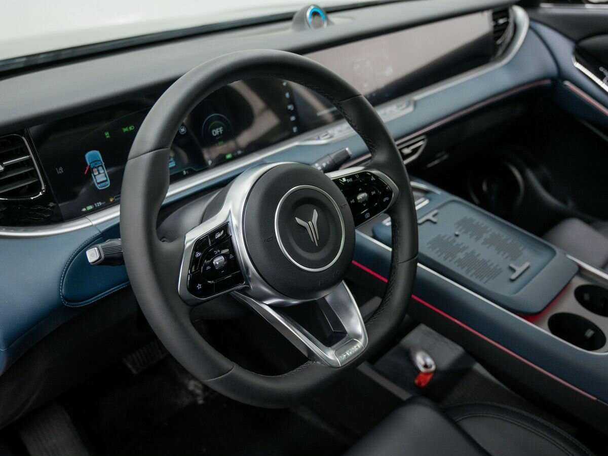 Voyah Free с пробегом — 2023 год. Фото: #16