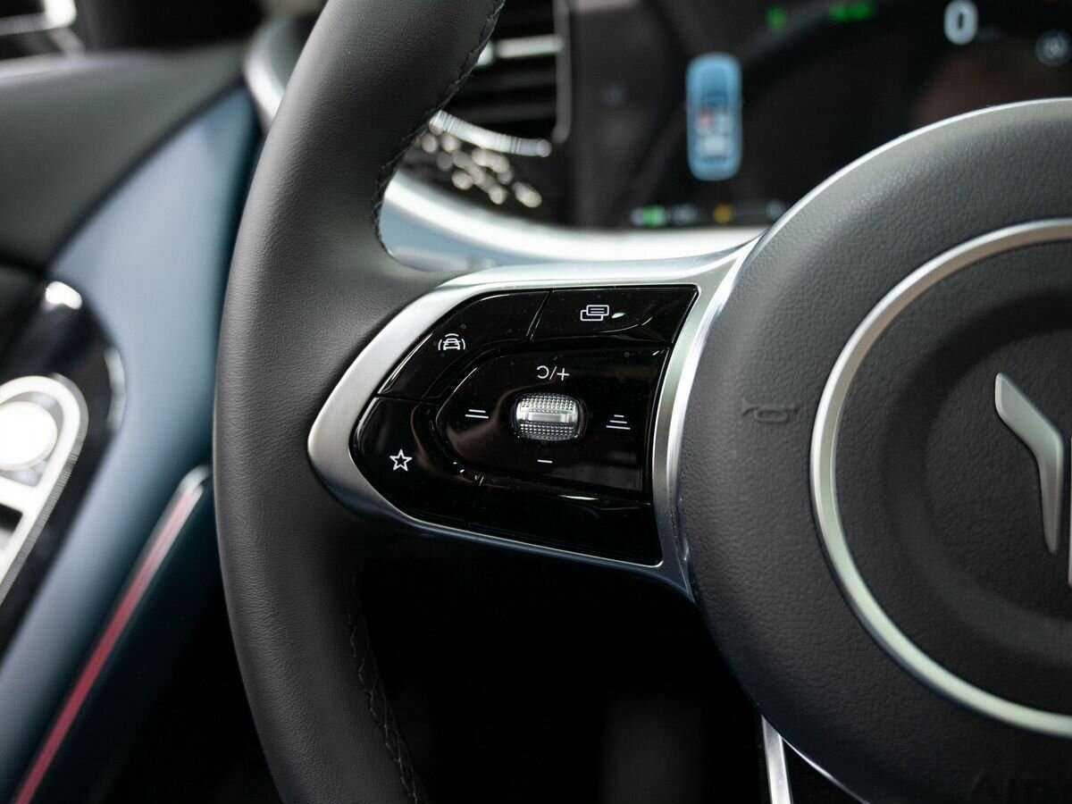 Voyah Free с пробегом — 2023 год. Фото: #18