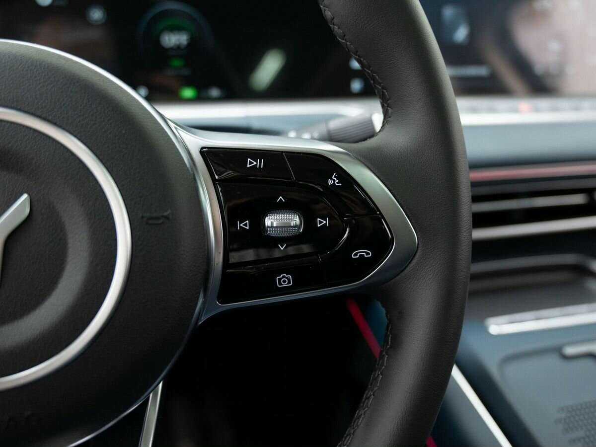 Voyah Free с пробегом — 2023 год. Фото: #19