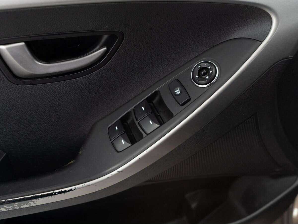 Hyundai i30 с пробегом — 2013 год. Фото: #13