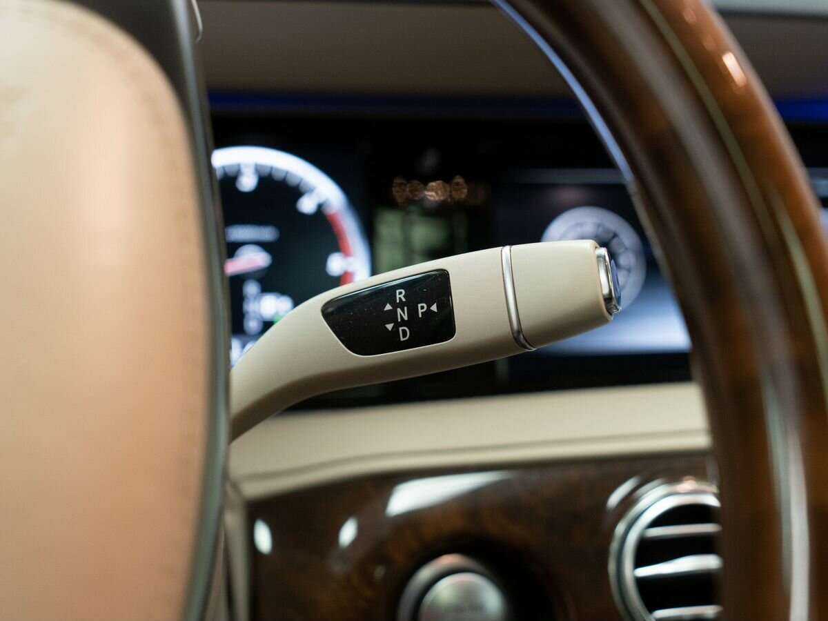 Mercedes-Benz S-Класс с пробегом — 2014 год. Фото: #12