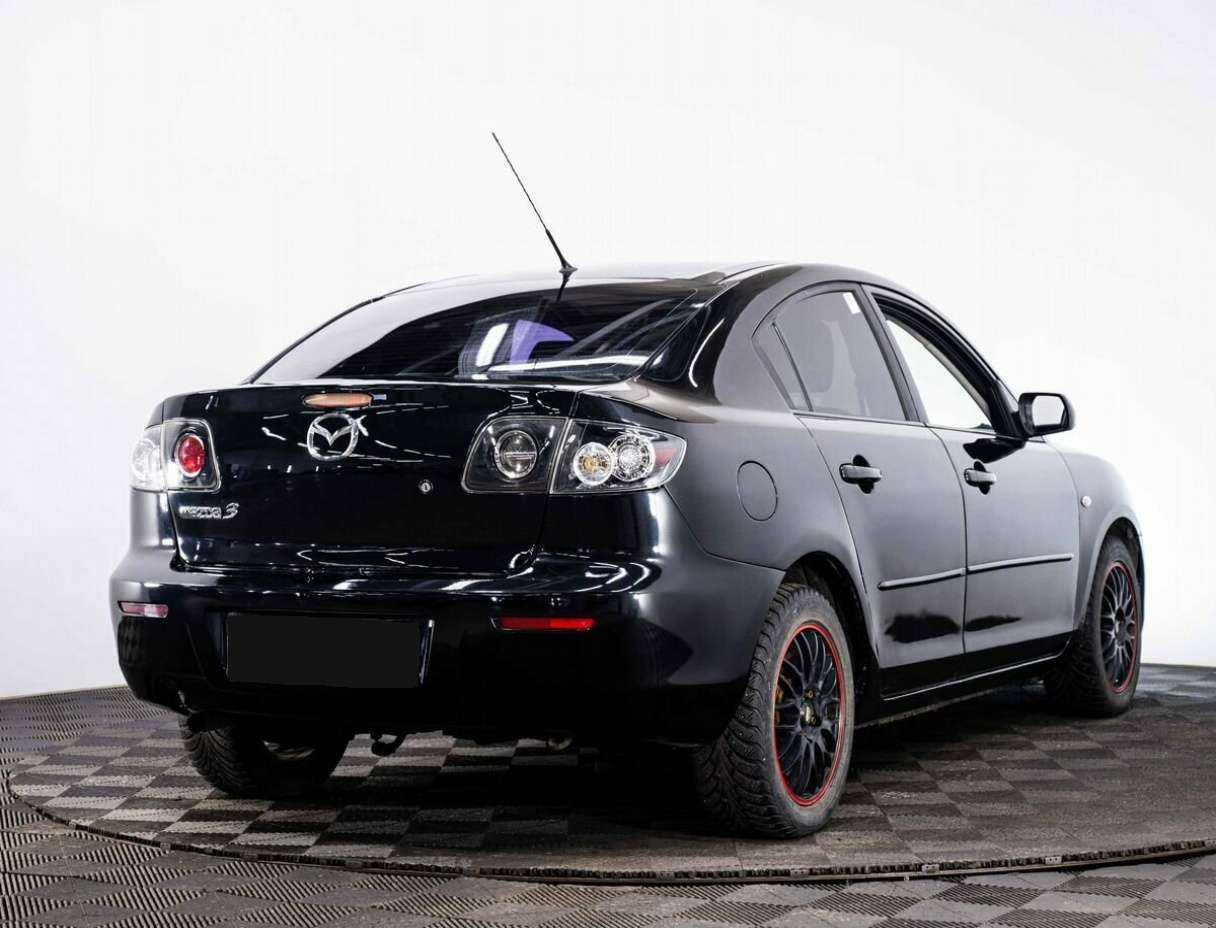 Mazda 3 с пробегом — 2008 год. Фото: #5