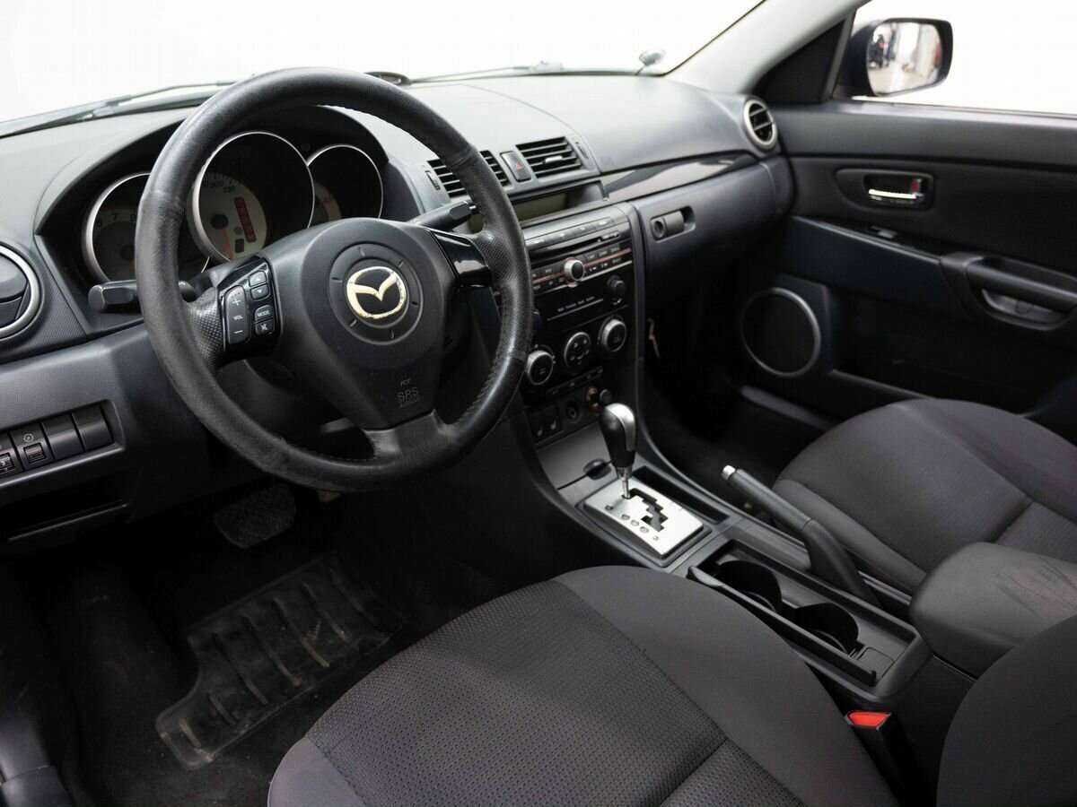 Mazda 3 с пробегом — 2008 год. Фото: #6