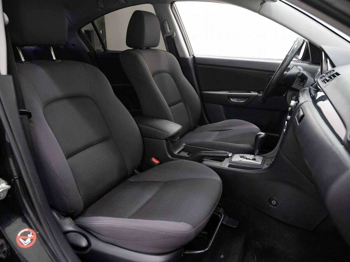 Mazda 3 с пробегом — 2008 год. Фото: #11