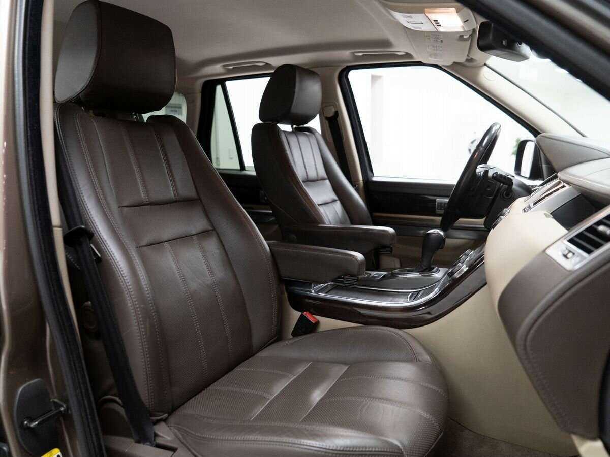 Land Rover Range Rover Sport с пробегом — 2010 год. Фото: #8