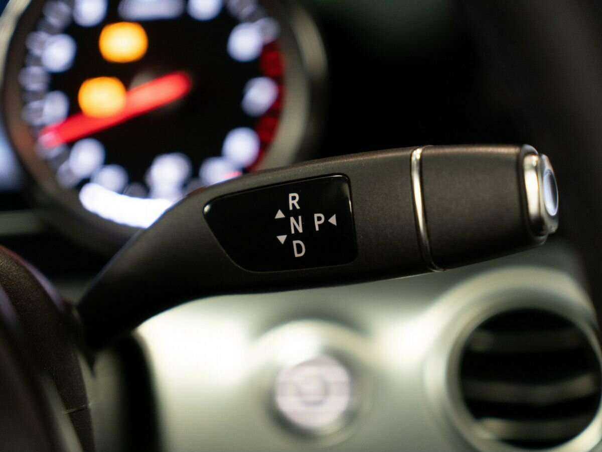 Mercedes-Benz E-Класс с пробегом — 2017 год. Фото: #19