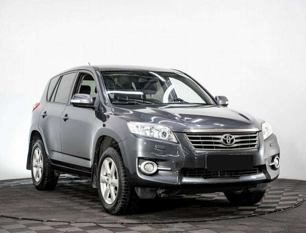 Toyota RAV4 с пробегом — 2011 год. Фото: #2