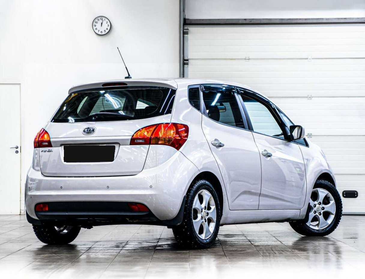 Kia Venga с пробегом — 2011 год. Фото: #3