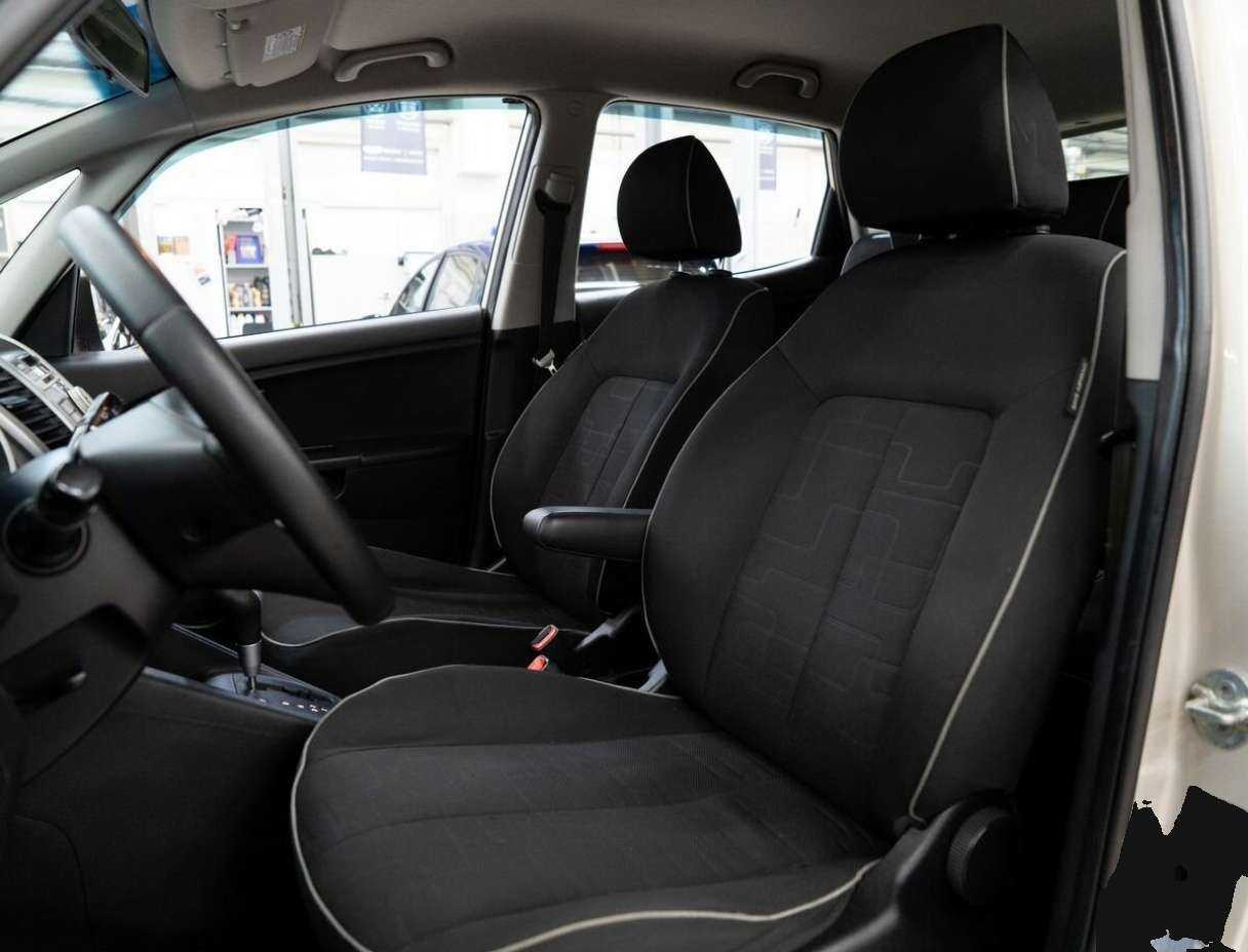 Kia Venga с пробегом — 2011 год. Фото: #7