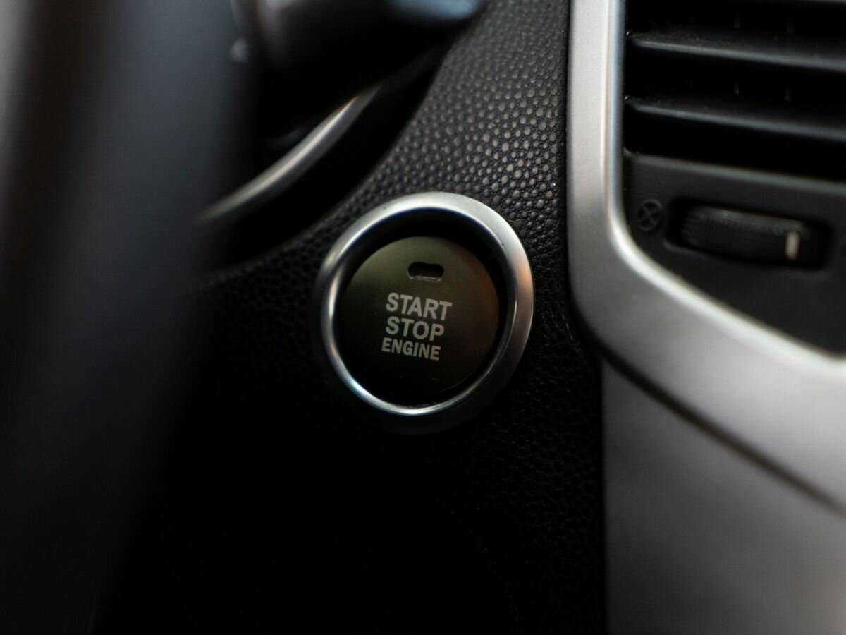 Kia Venga с пробегом — 2011 год. Фото: #12