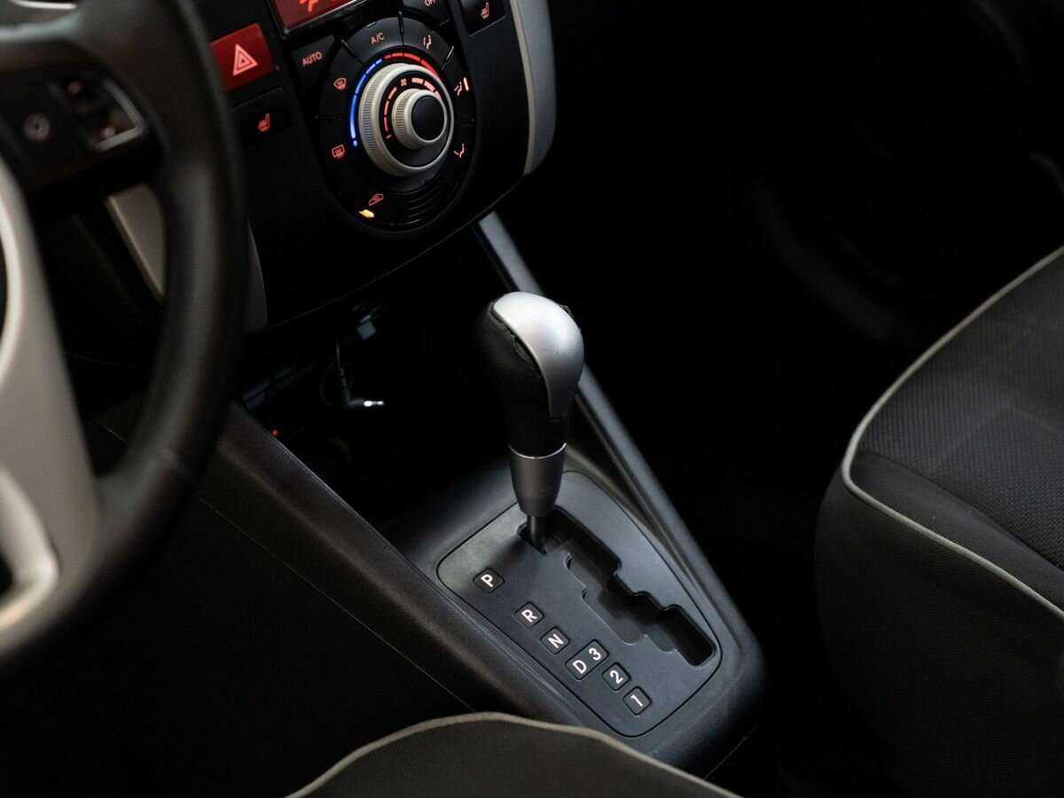 Kia Venga с пробегом — 2011 год. Фото: #13