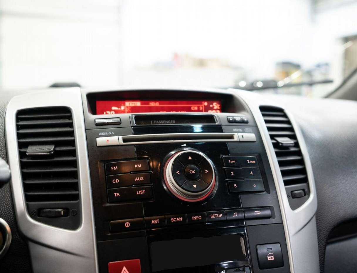 Kia Venga с пробегом — 2011 год. Фото: #15